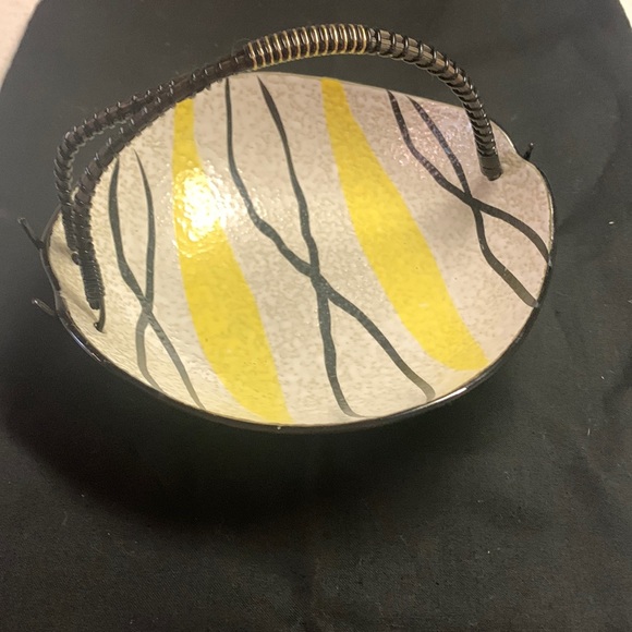 Beautiful Vintage Inarco Japan decorative bowl with handle - Picture 1 of 4